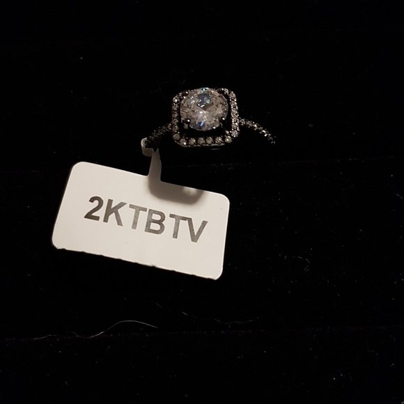 Charmed Aroma Ring - Picture 4 of 5